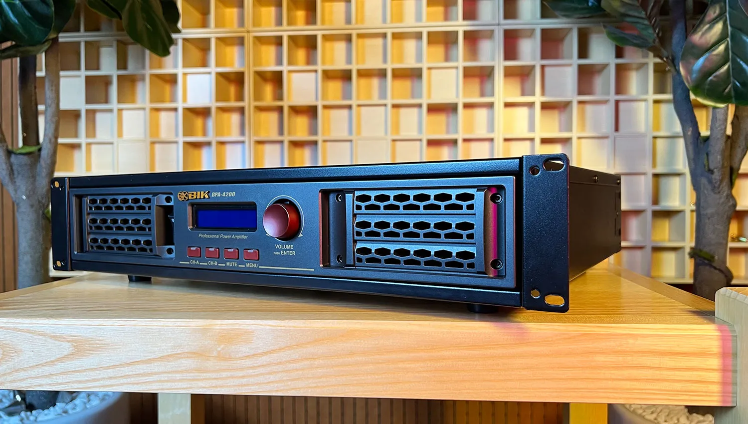 Cục đẩy công suất 2 kênh BIK BPA-4200