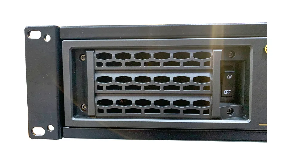 Cục đẩy công suất 2 kênh BIK BPA-8200