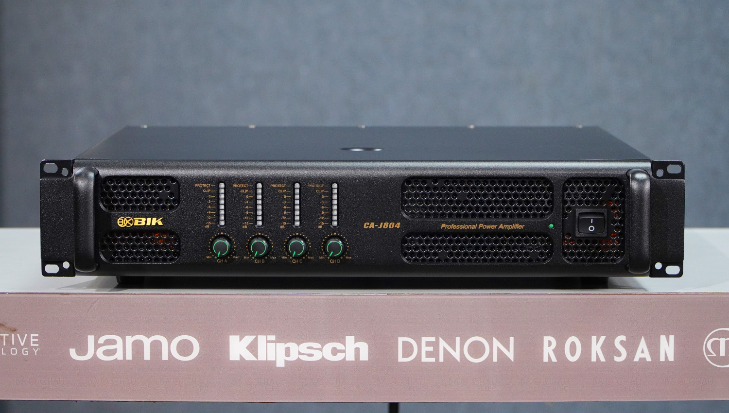 Cục đẩy công suất 4 kênh BIK CA-J804