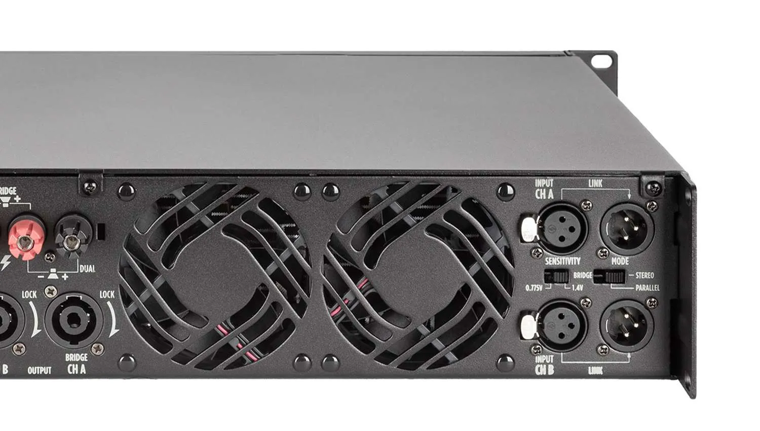 Cục đẩy công suất RCF IPS 5.0K mặt sau