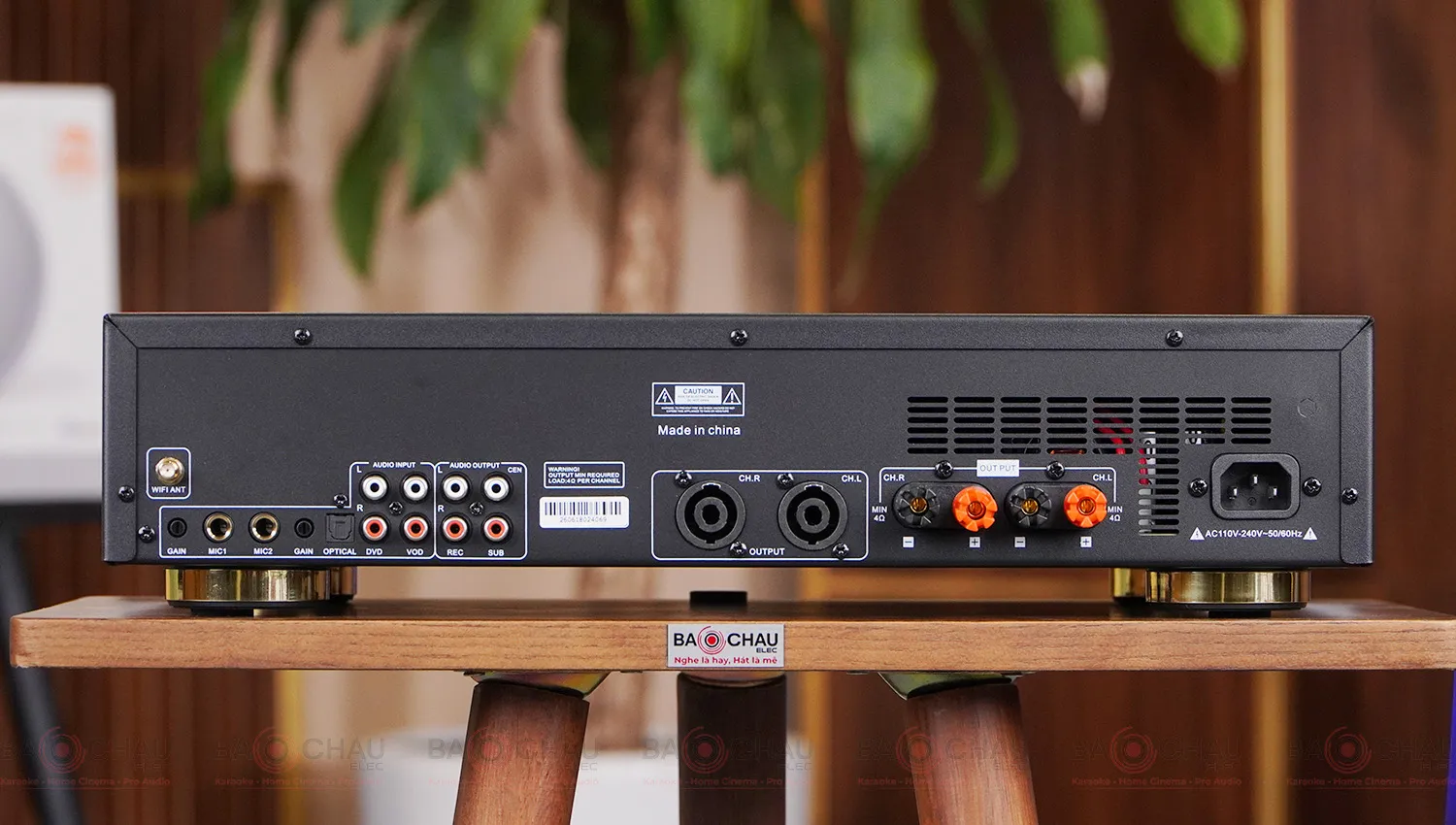 Cục đẩy liền vang BKSound DP3600 New