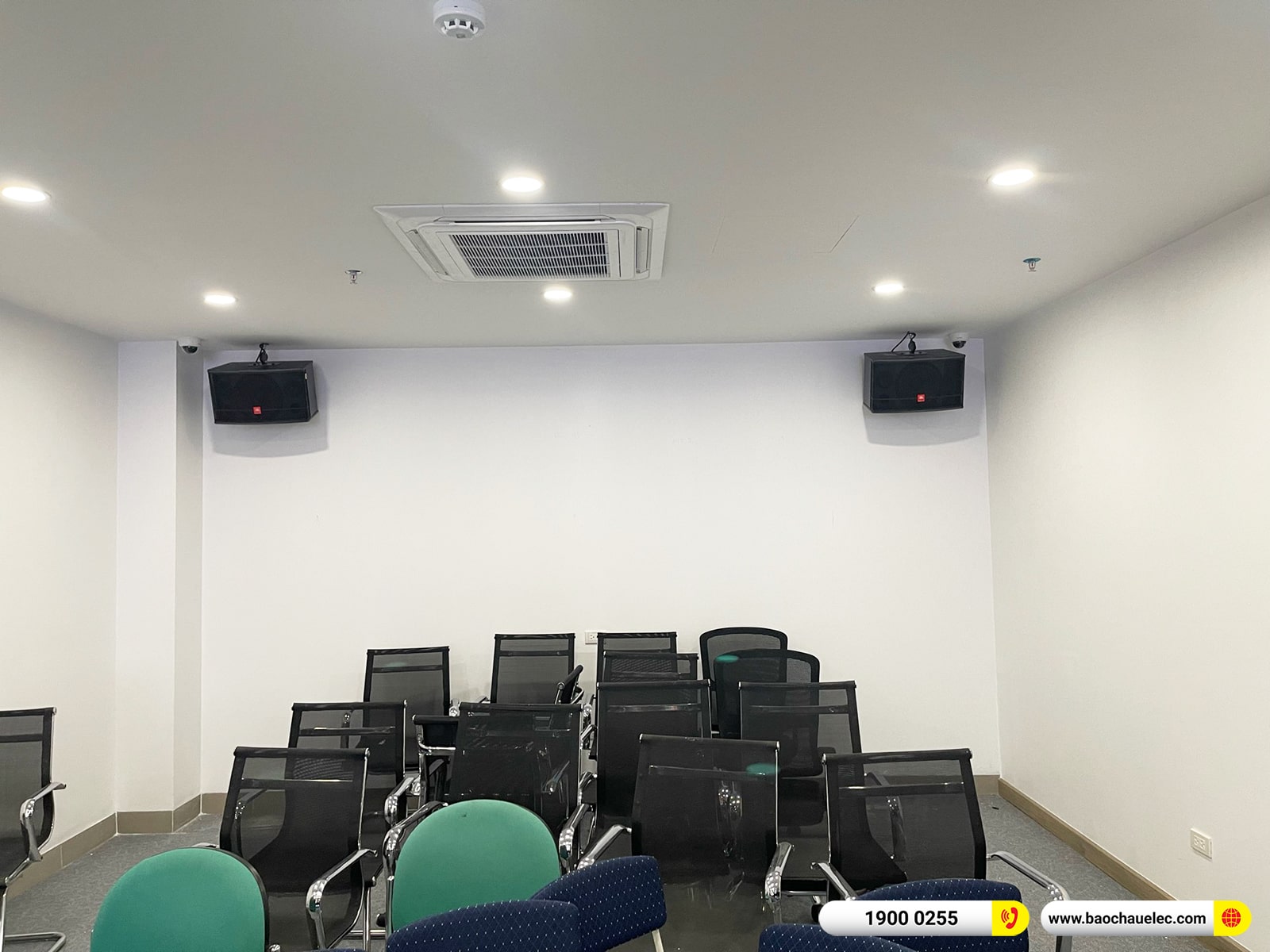 Lắp đặt d&agrave;n &acirc;m thanh hội trường JBL cho c&ocirc;ng ty tại H&agrave; Nội (JBL CV1052T, VM620A, KP500, SW815, MG12XU,&hellip;) 