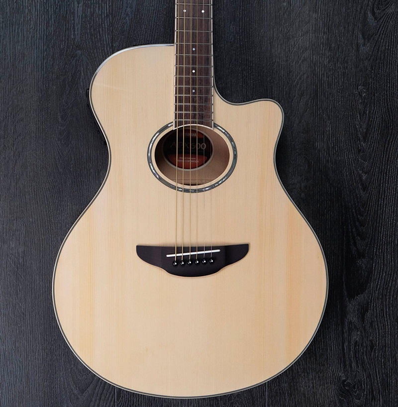 Đ&agrave;n Guitar Acoustic Yamaha APX600 