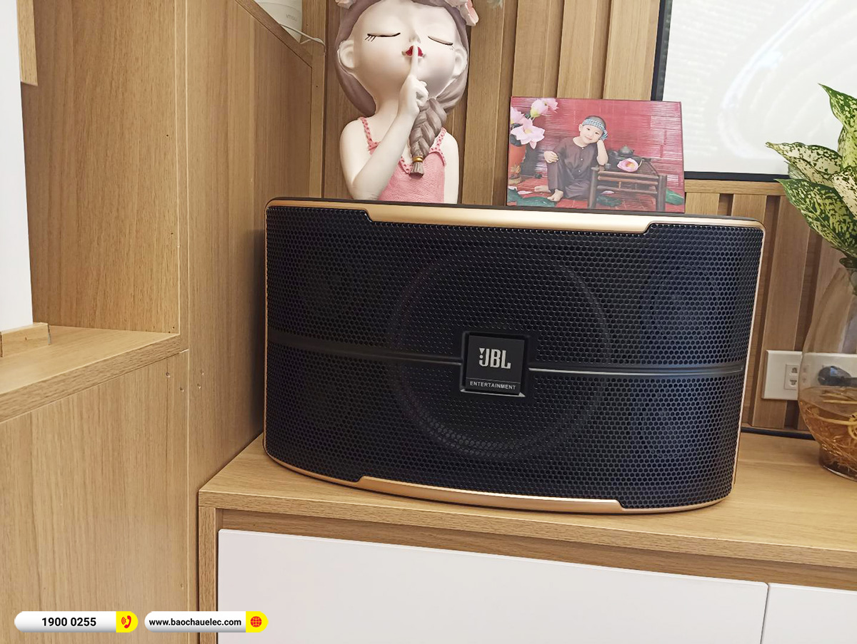 Lắp đặt d&agrave;n karaoke JBL hơn 25tr cho anh Dũng tại H&agrave; Nội