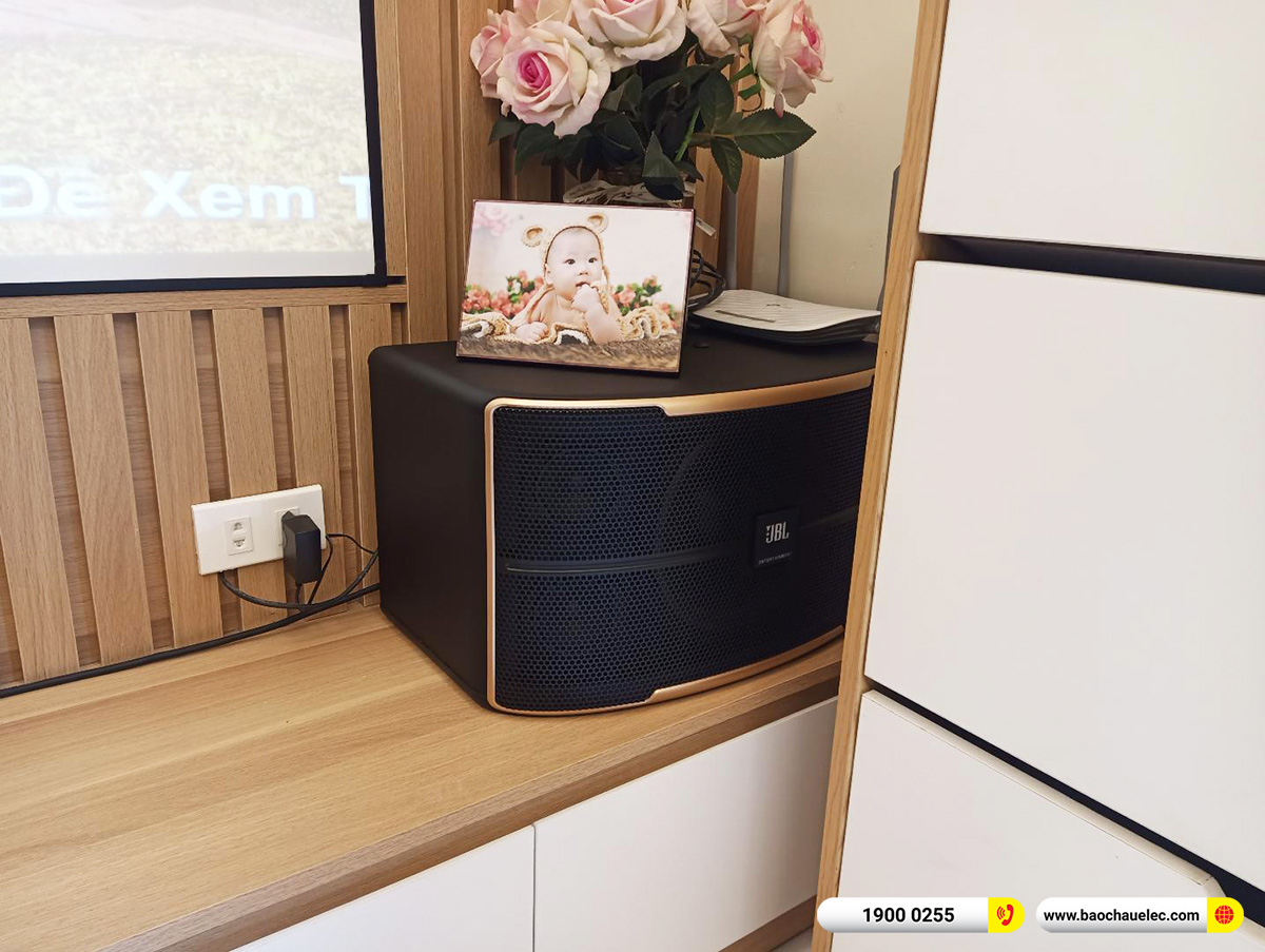 Lắp đặt d&agrave;n karaoke JBL hơn 25tr cho anh Dũng tại H&agrave; Nội