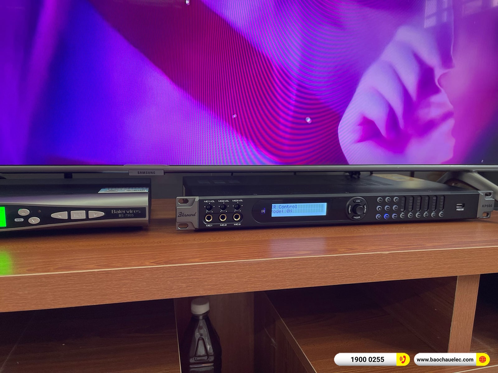 Lắp đặt d&agrave;n karaoke Domus gần 37tr cho anh H&ugrave;ng tại H&agrave; Nội