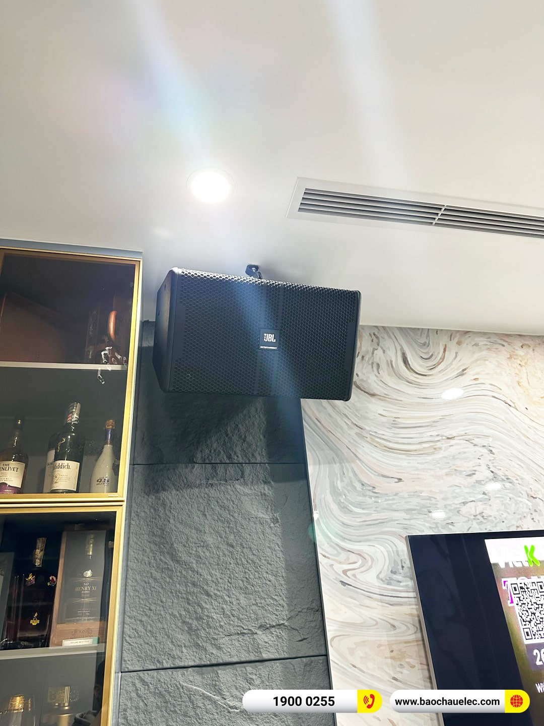 Lắp đặt d&agrave;n karaoke JBL gần 136tr cho anh Tưởng tại H&agrave; Nội