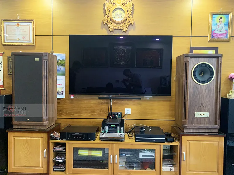 Lắp đặt d&agrave;n nghe nhạc Hi-end cho ch&uacute; Nam tại H&agrave; Nội (Tannoy Turnberry GR, McIntosh MA252)