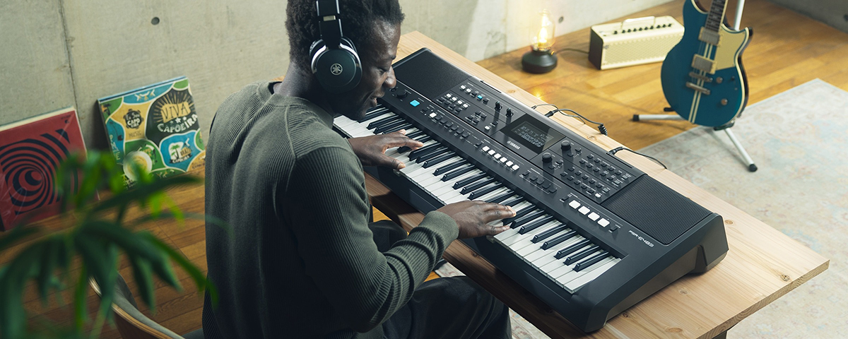 Đàn Organ Yamaha PSR-E483