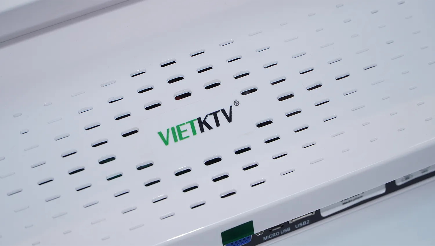 Đầu liền màn VietKTV AIO20