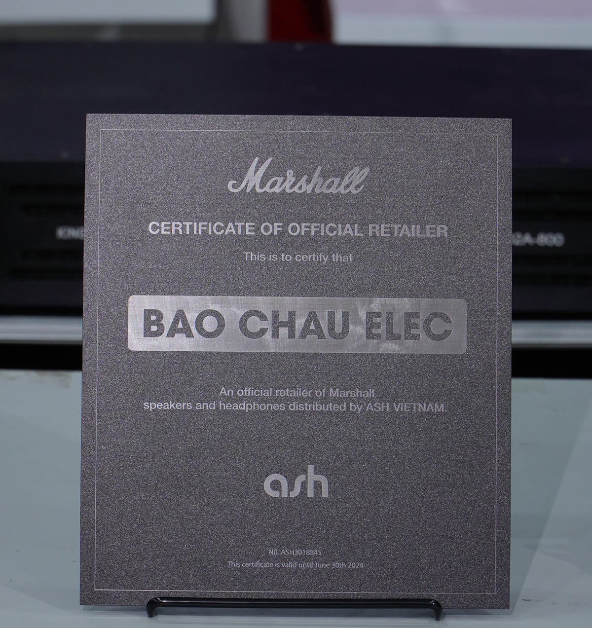 Giấy chứng nhận Bảo Ch&acirc;u Elec l&agrave; đơn vị ph&acirc;n phối sản phẩm Marshall ch&iacute;nh h&atilde;ng&nbsp;