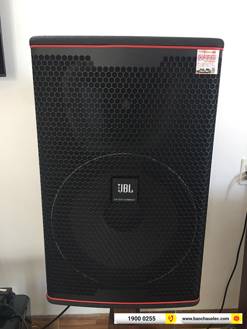 lắp đặt d&agrave;n karaoke JBL
