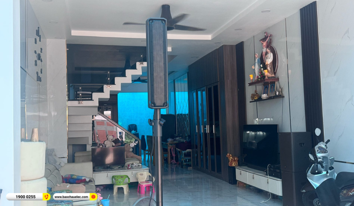 Lắp đặt d&agrave;n karaoke di động RCF hơn 73tr cho anh Vũ tại TP HCM