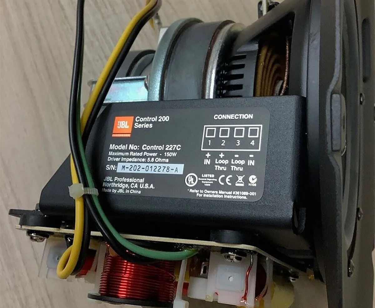 Loa âm trần JBL Control 227C