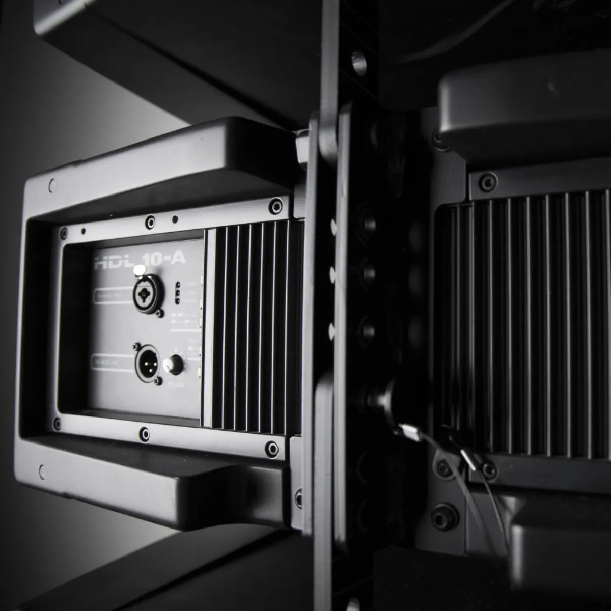 loa array active RCF HDL 10-A
