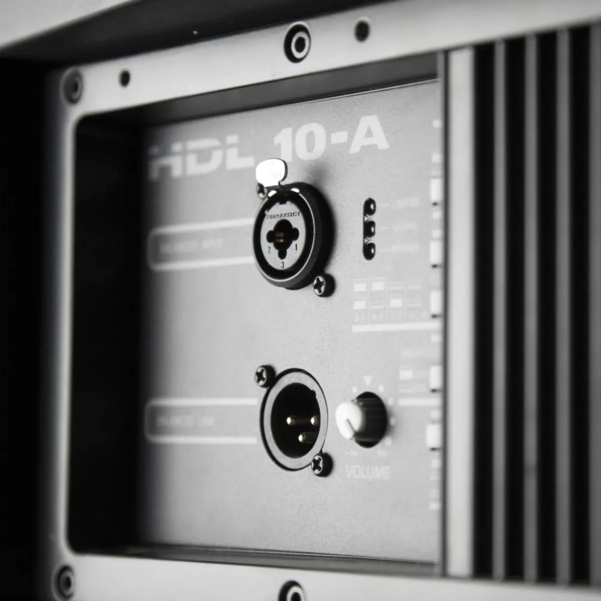loa array active RCF HDL 10-A