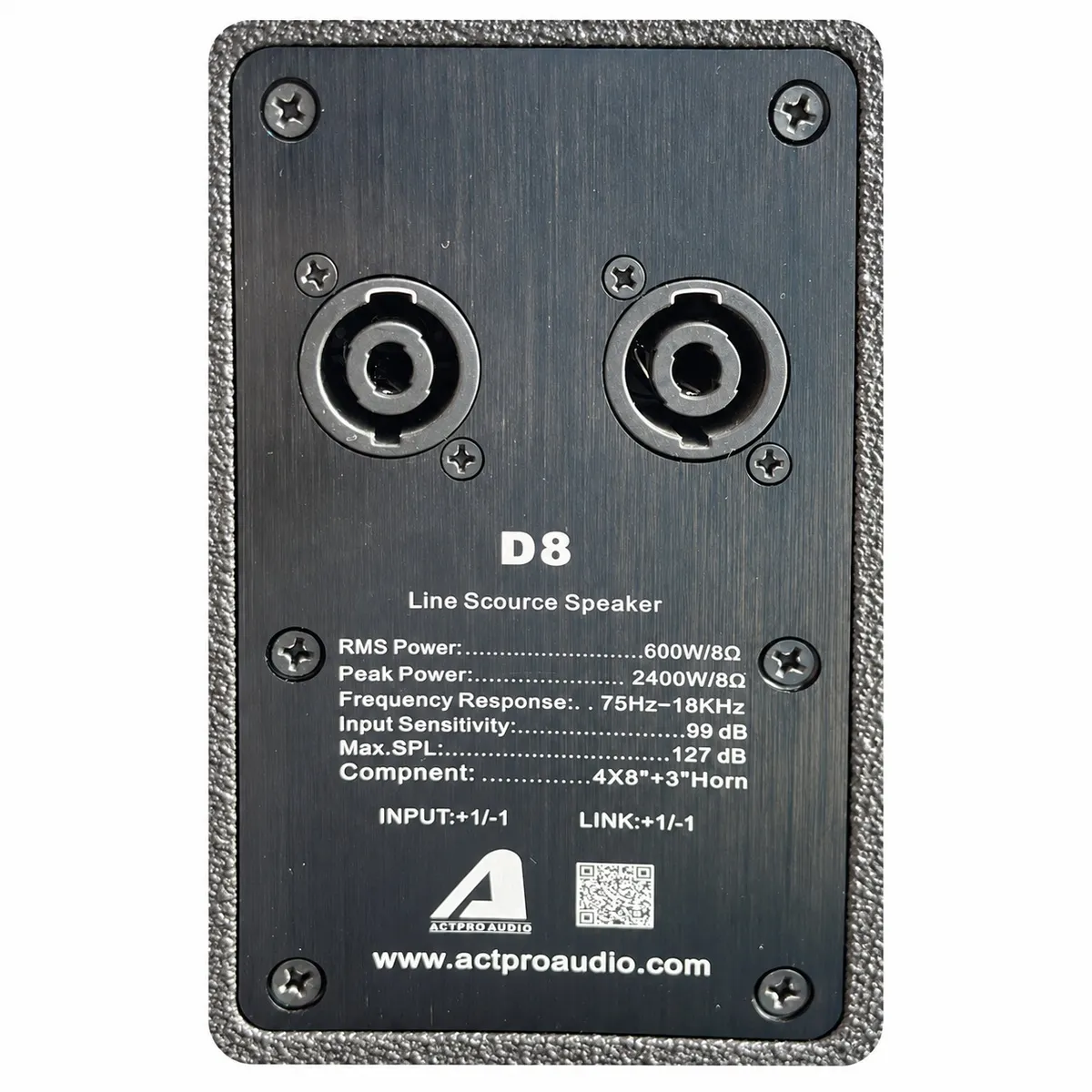 Cổng kết nối và tem thông số loa Actpro D8