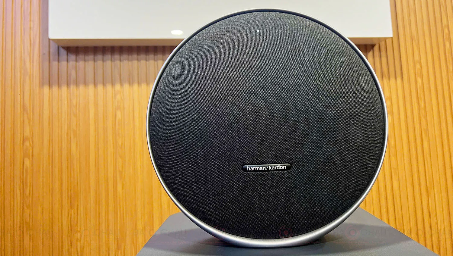Loa Harman Kardon Onyx Studio 9