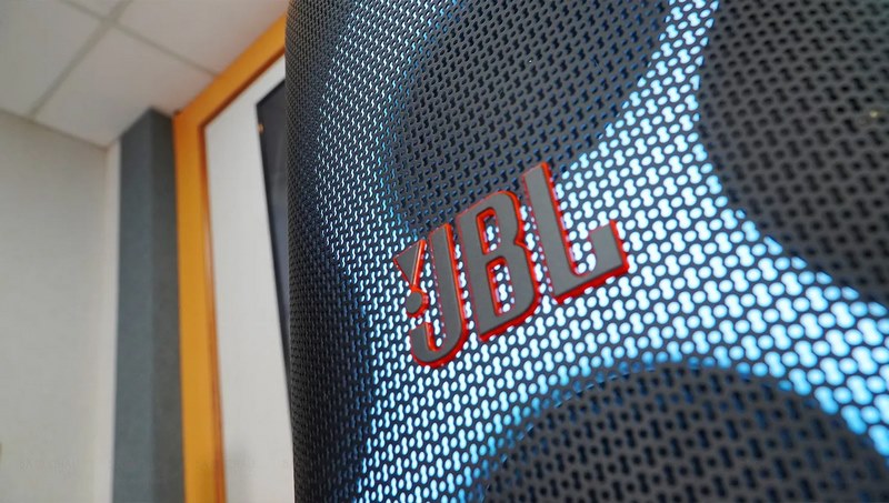 loa JBL PartyBox Club 120