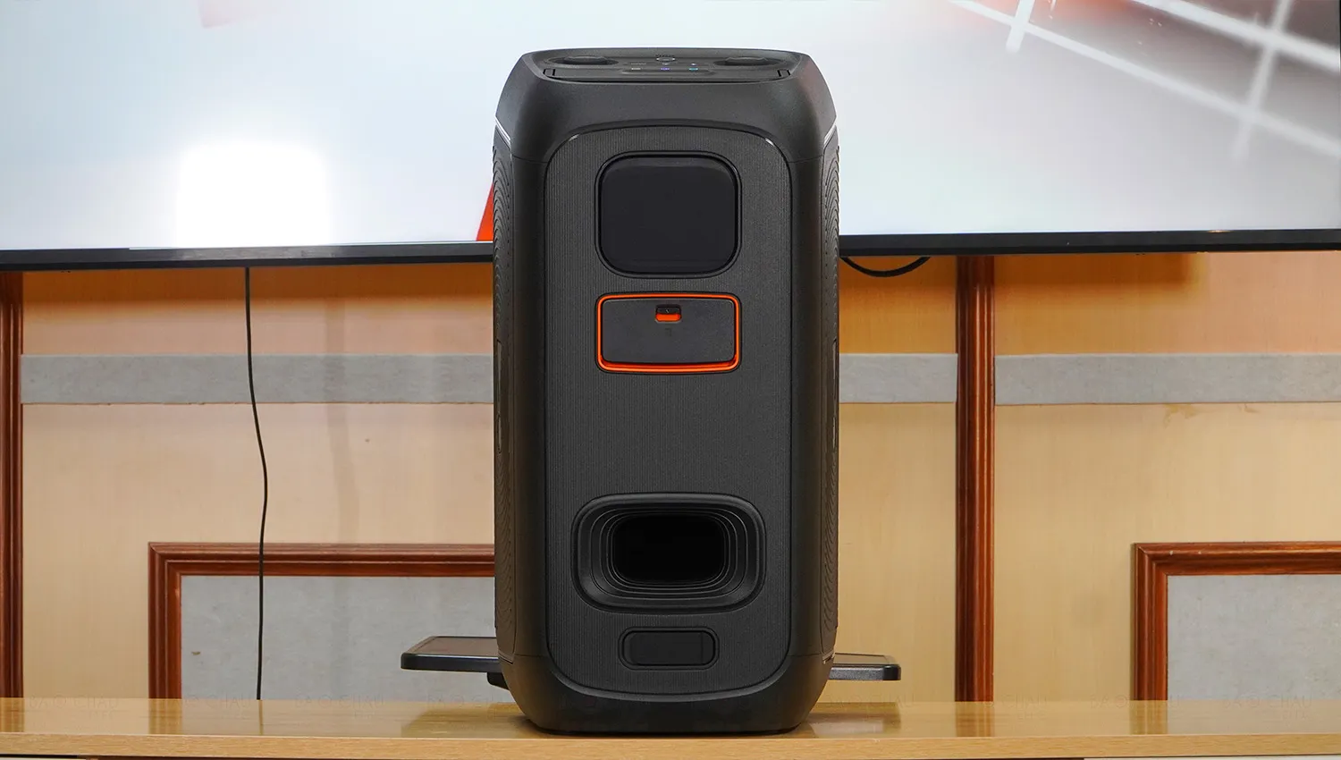 Loa JBL PartyBox Club 120