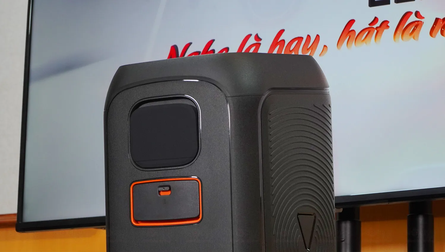 Loa JBL PartyBox Club 120