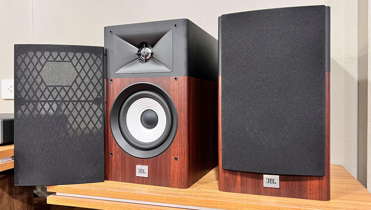 Loa JBL Stage A130 (Bookshelf)