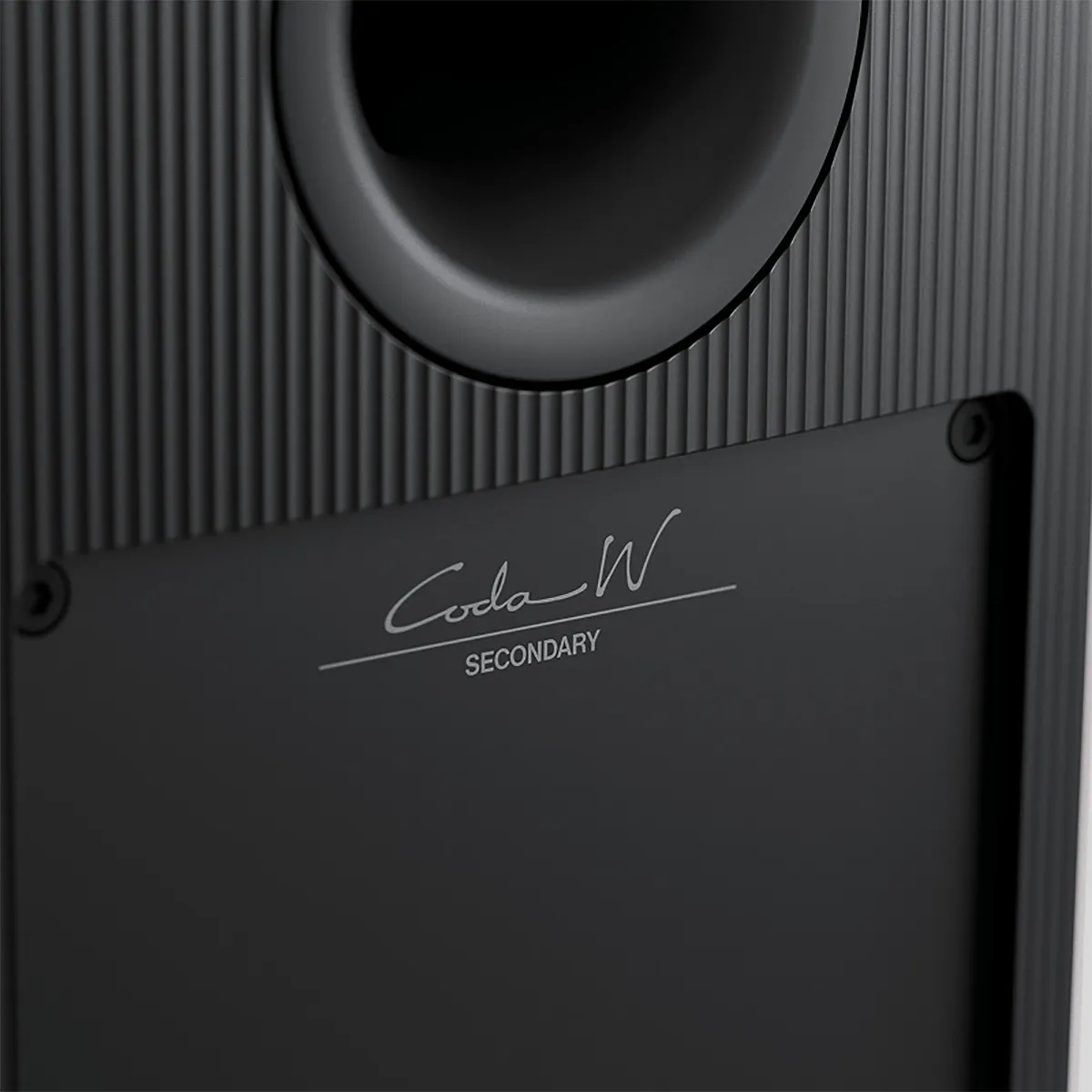 Loa KEF Coda W