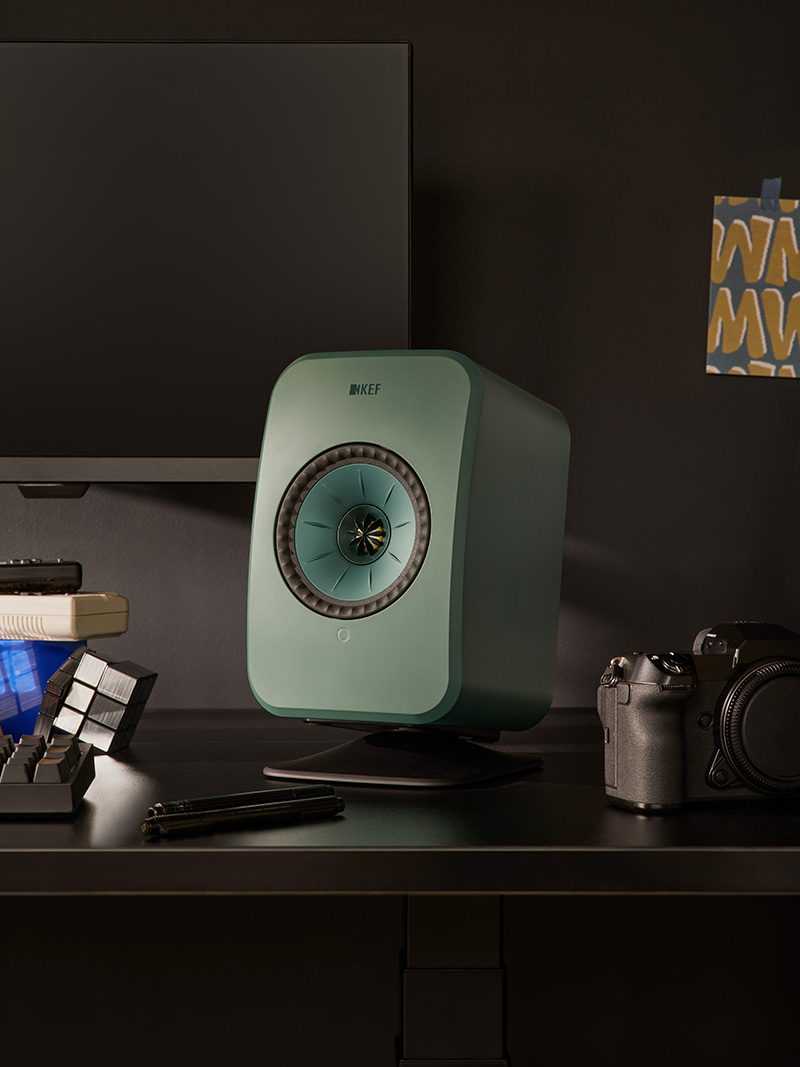Loa KEF LSX II LT