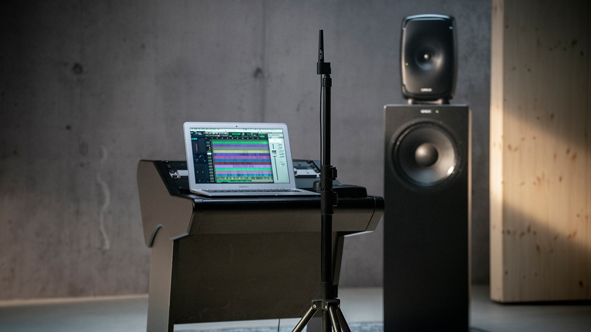 Loa kiểm &acirc;m Genelec W371A