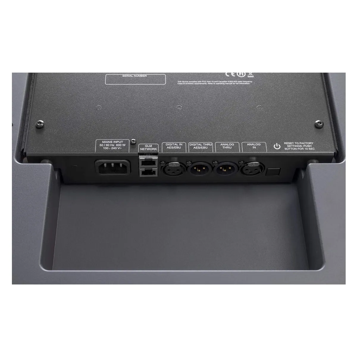 Loa kiểm âm Genelec W371A