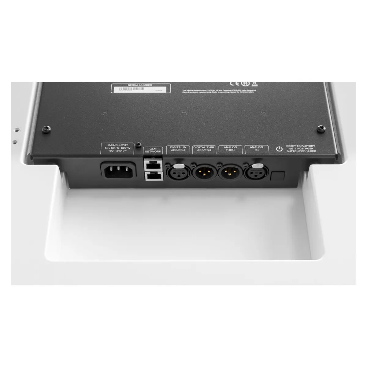 Loa kiểm âm Genelec W371A