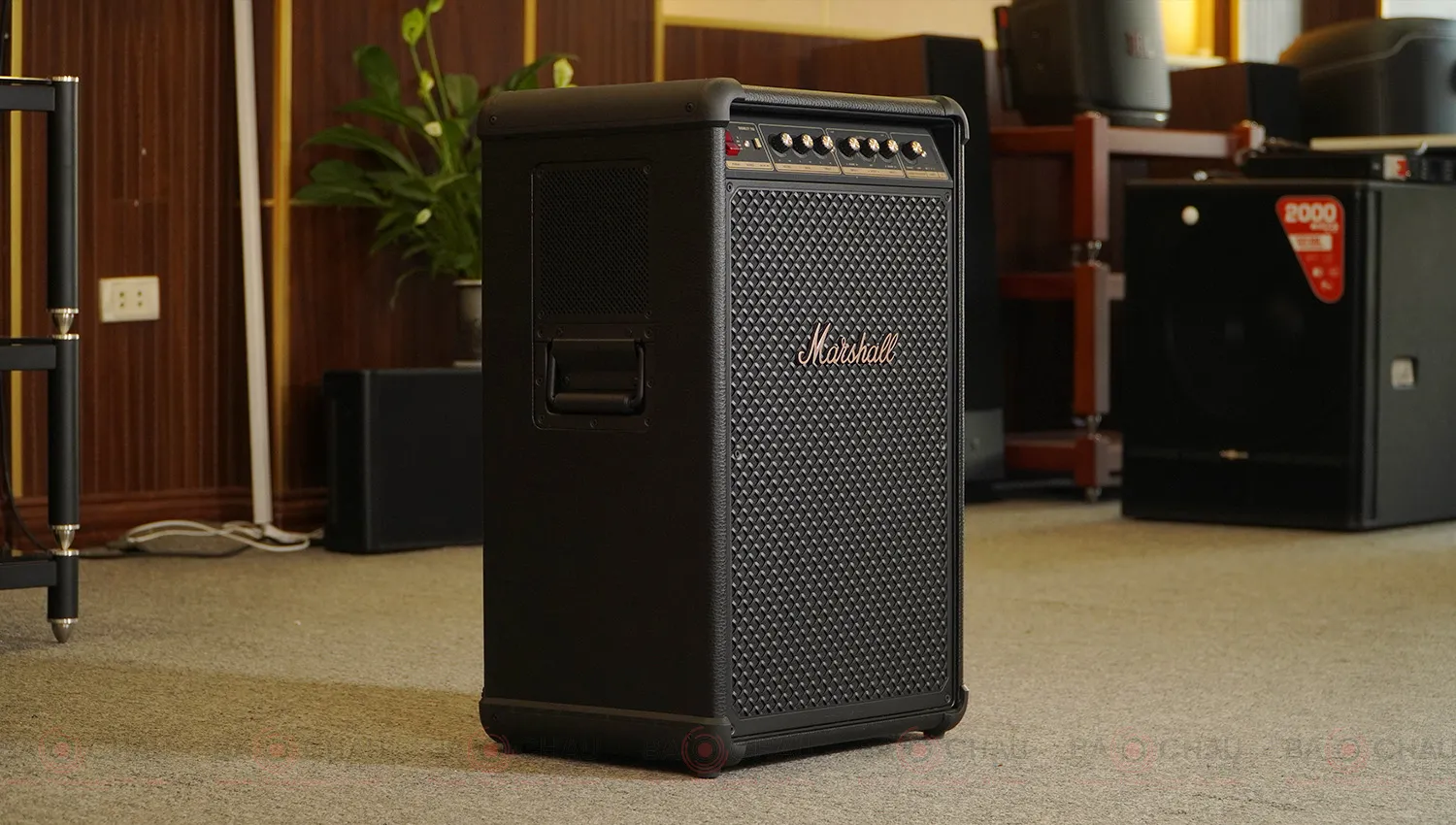 Loa Marshall Bromley 750