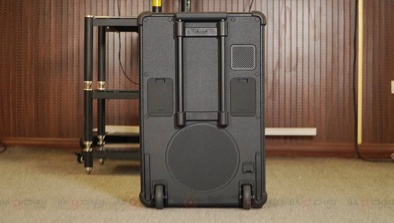 Loa Marshall Bromley 750