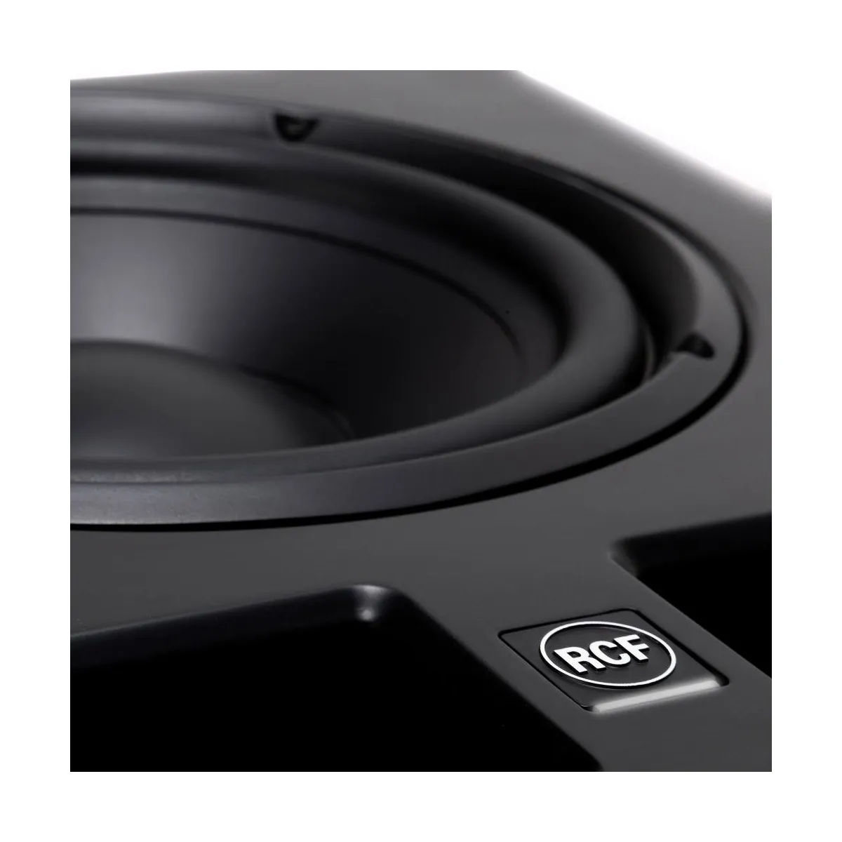 Loa sub điện RCF Ayra Pro10