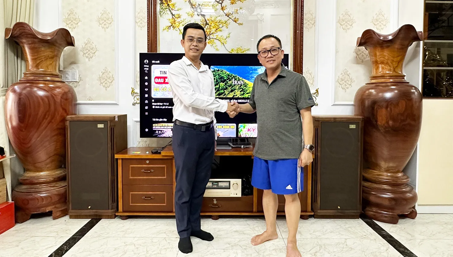 Loa Tannoy Turnberry GR