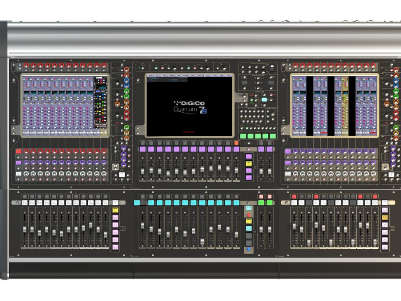 B&agrave;n mixer DiGiCo Quantum 7B