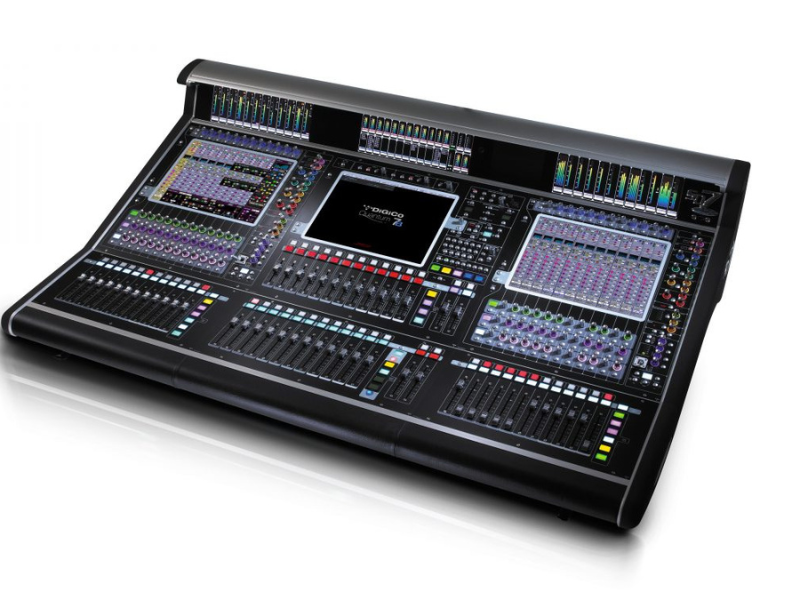 B&agrave;n mixer DiGiCo Quantum 7B