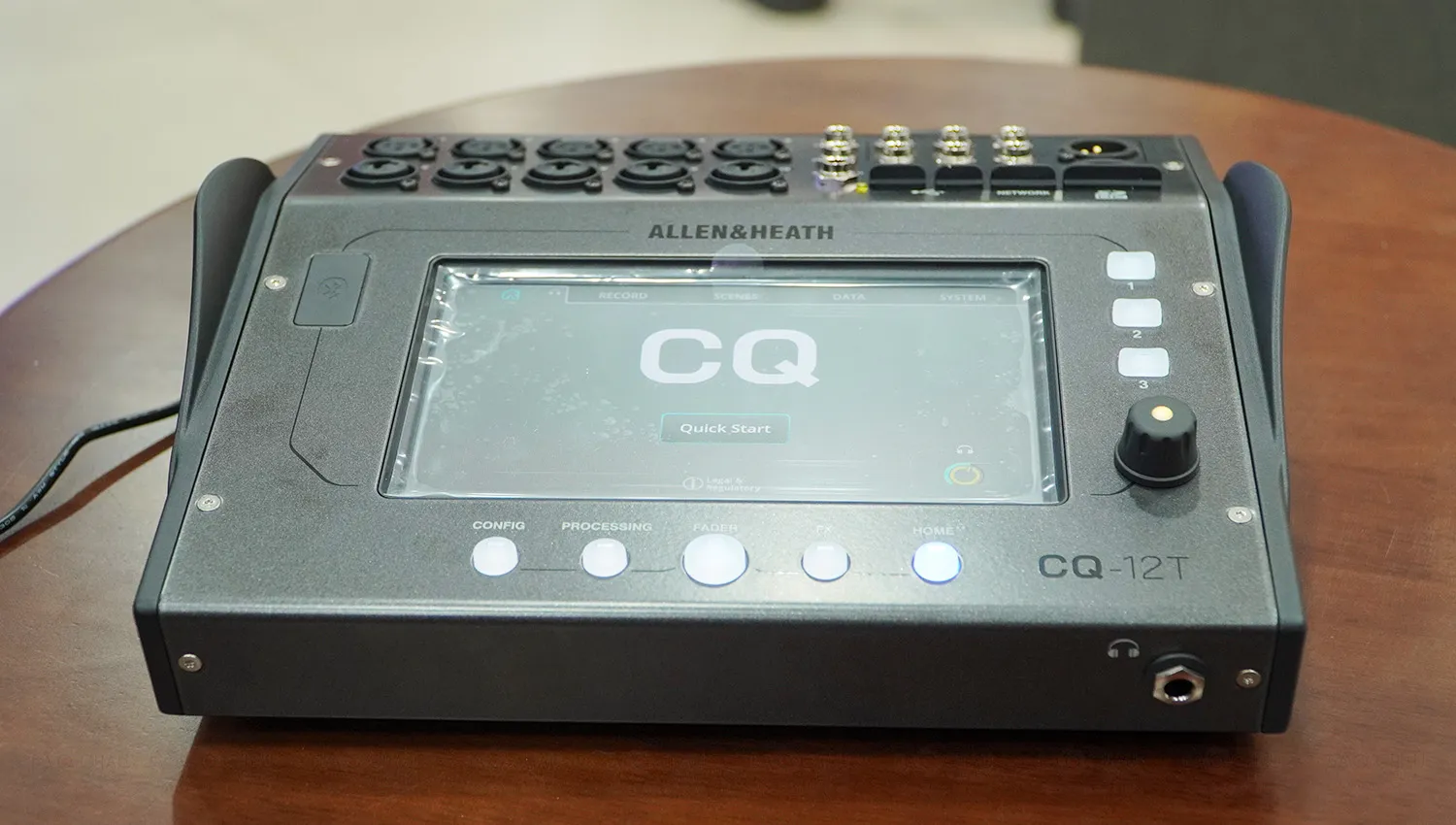 Mixer Allen & Heath CQ-12T