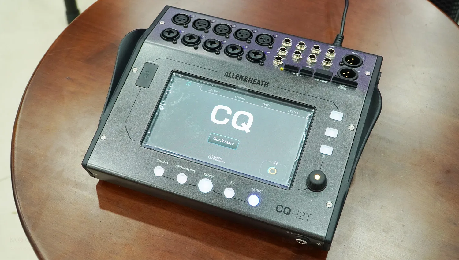 Mixer Allen & Heath CQ-12T