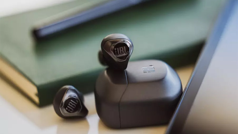 Tai nghe JBL Club Pro + TWS drive 6.8mm