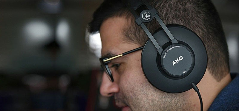 Tai nghe AKG K52