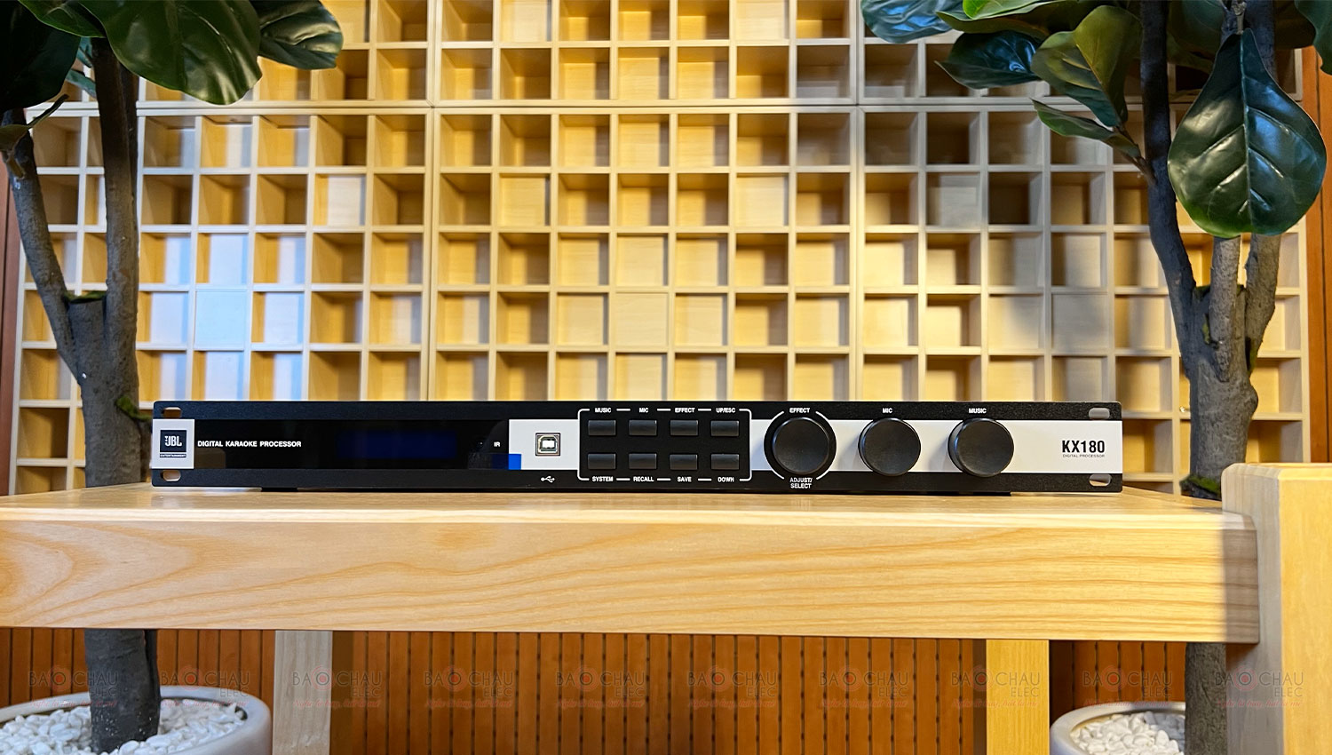 Vang số JBL KX180A