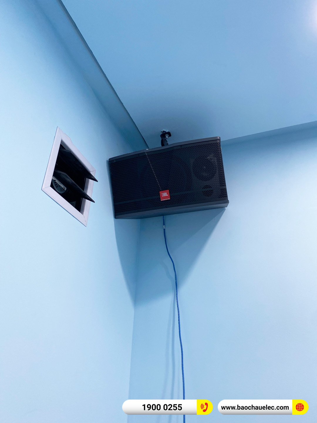 Lắp đặt 10 ph&ograve;ng karaoke box mini cho qu&aacute;n IKA Recording Studio tại H&agrave; Nội 