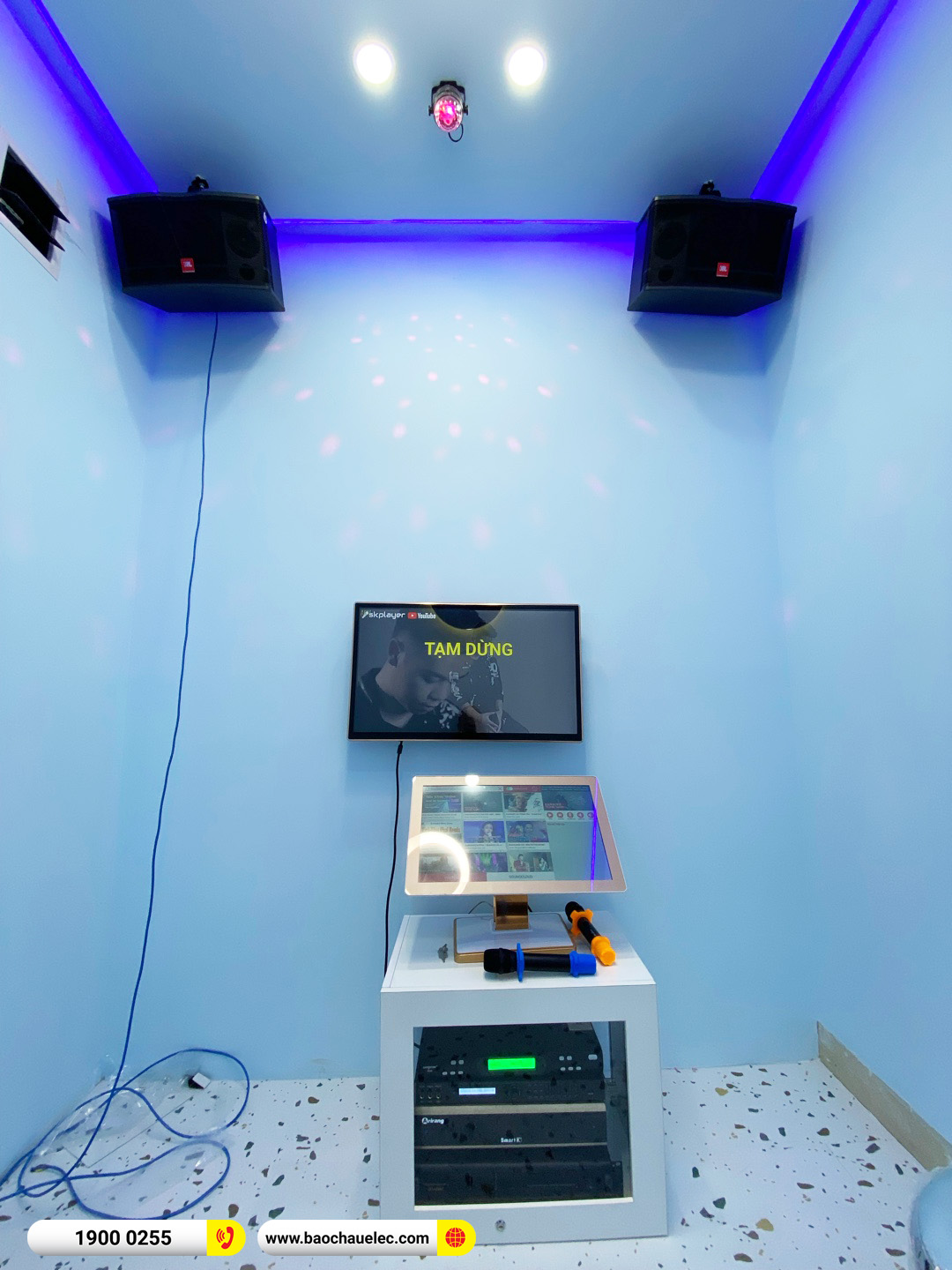 Lắp đặt 10 ph&ograve;ng karaoke box mini cho qu&aacute;n IKA Recording Studio tại H&agrave; Nội 