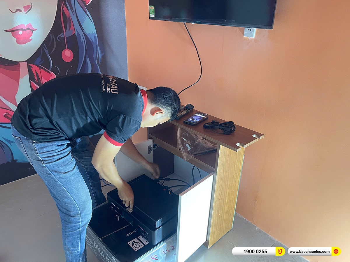 Lắp đặt 10 ph&ograve;ng karaoke box mini cho qu&aacute;n Lucky Music Box tại Tiền Giang