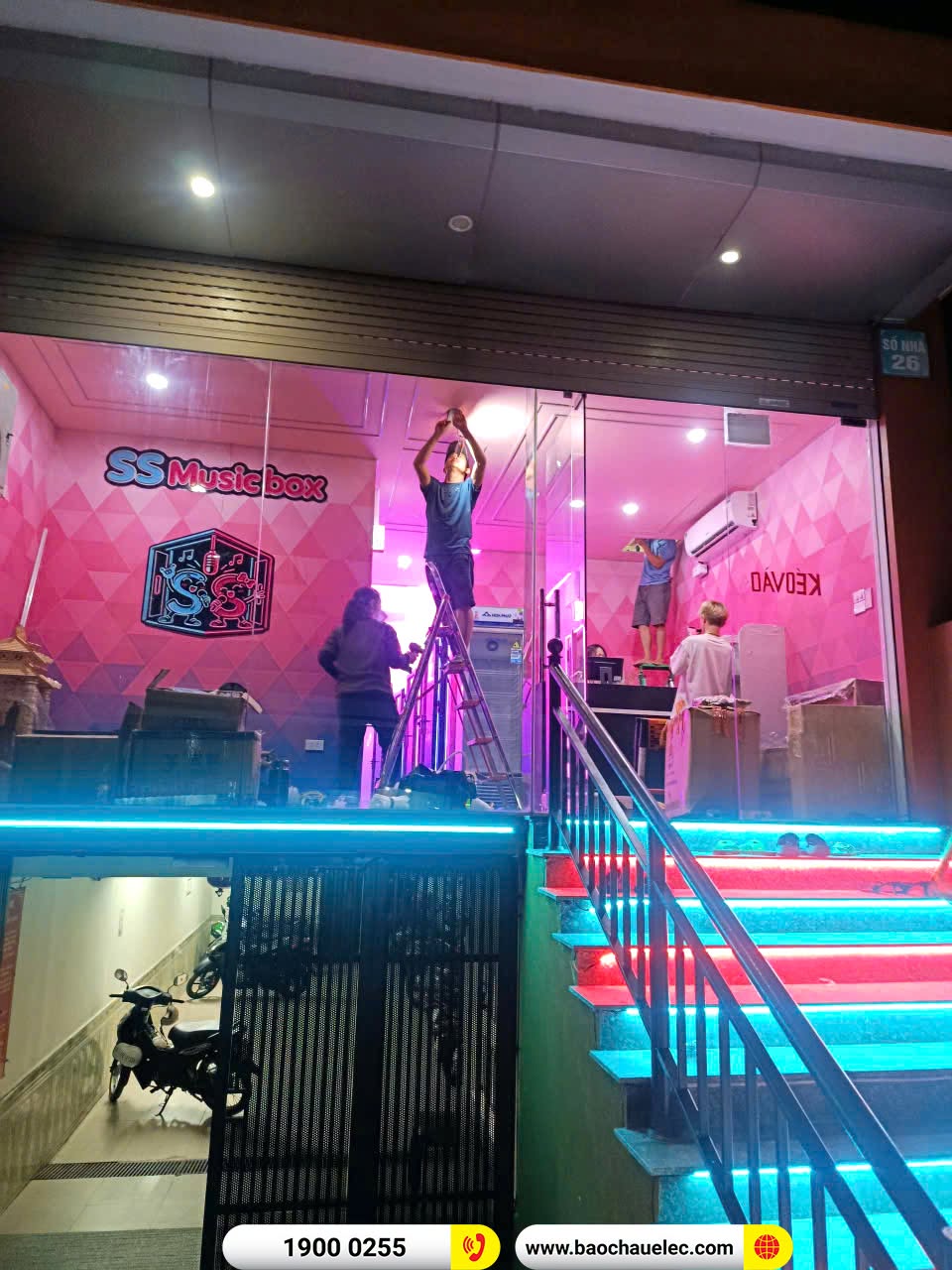 Lắp đặt 10 ph&ograve;ng karaoke box mini cho qu&aacute;n SS Music Box tại H&agrave; Nội