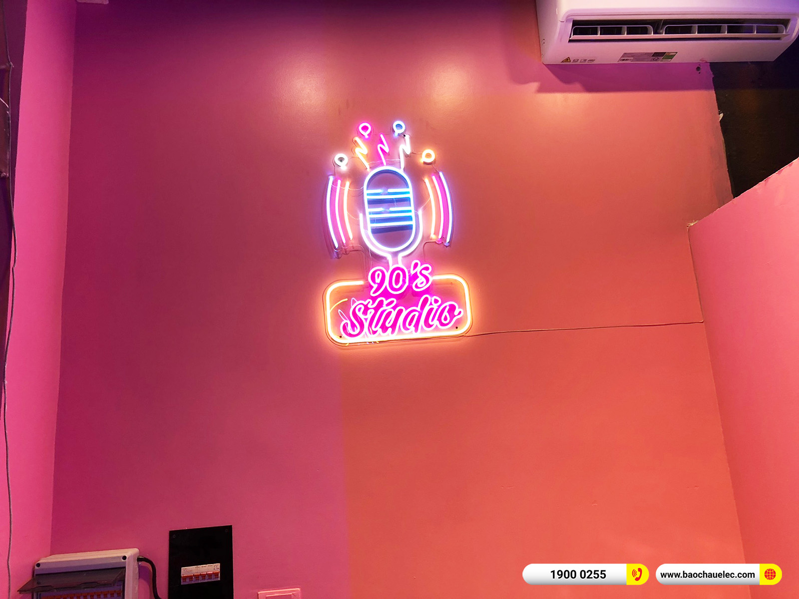 Lắp đặt 11 phòng karaoke box mini cho quán 90’s Studio Recording tại Hà Nội