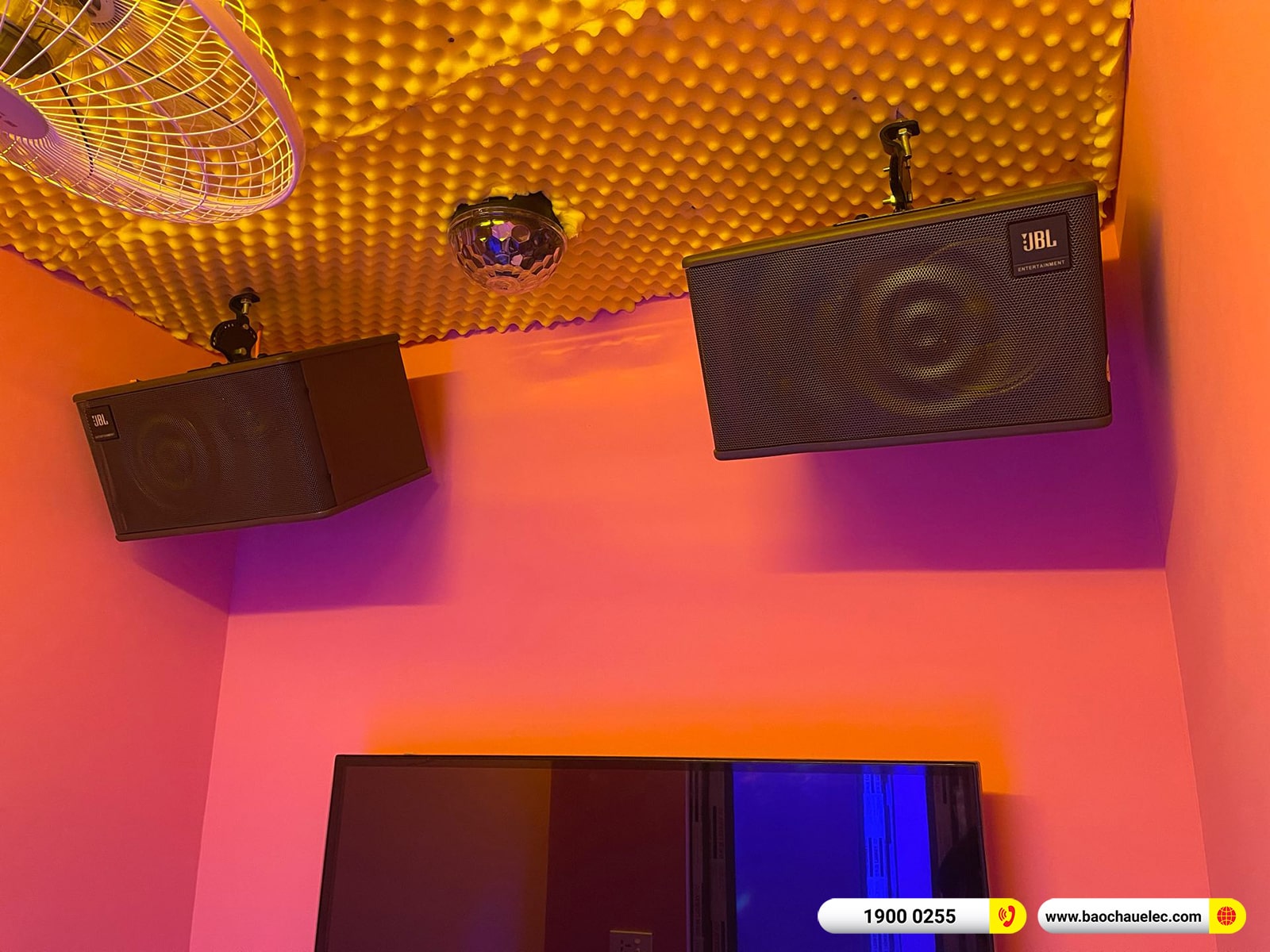 Lắp đặt 12 phòng karaoke box mini cho quán Genz Box tại Hà Nội