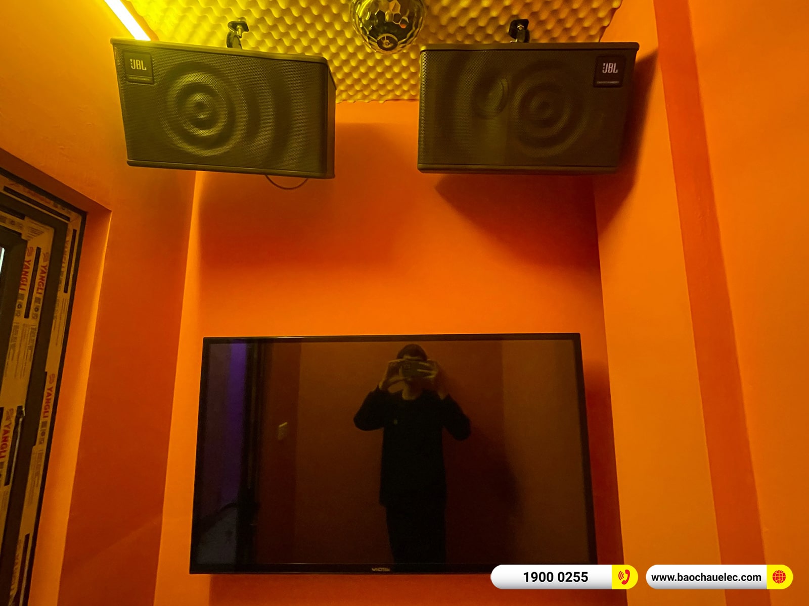 Lắp đặt 12 phòng karaoke box mini cho quán Genz Box tại Hà Nội