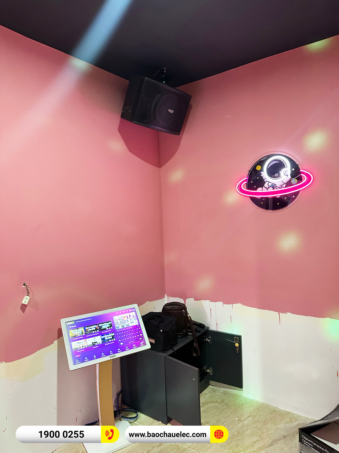 Lắp đặt 5 ph&ograve;ng karaoke box mini cho anh Tr&aacute;ng tại H&agrave; Nội 